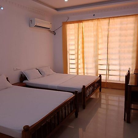 Somatheertham Resort Thiruvananthapuram Zewnętrze zdjęcie
