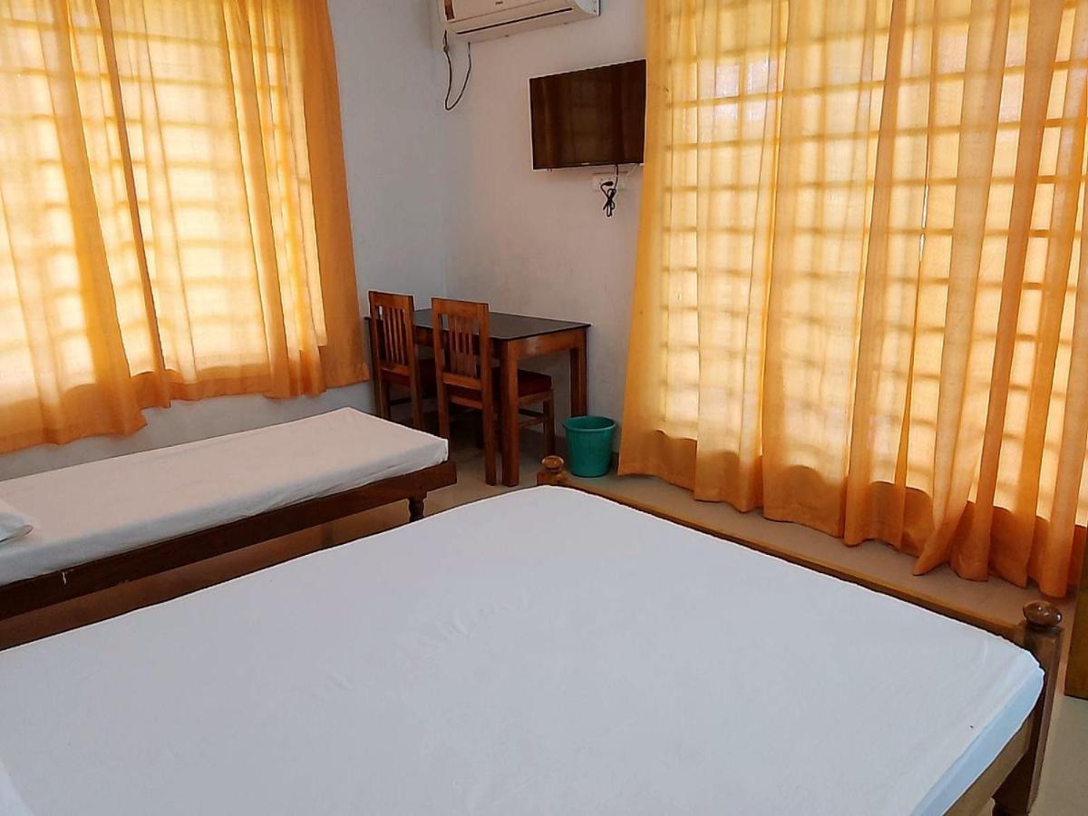 Somatheertham Resort Thiruvananthapuram Zewnętrze zdjęcie